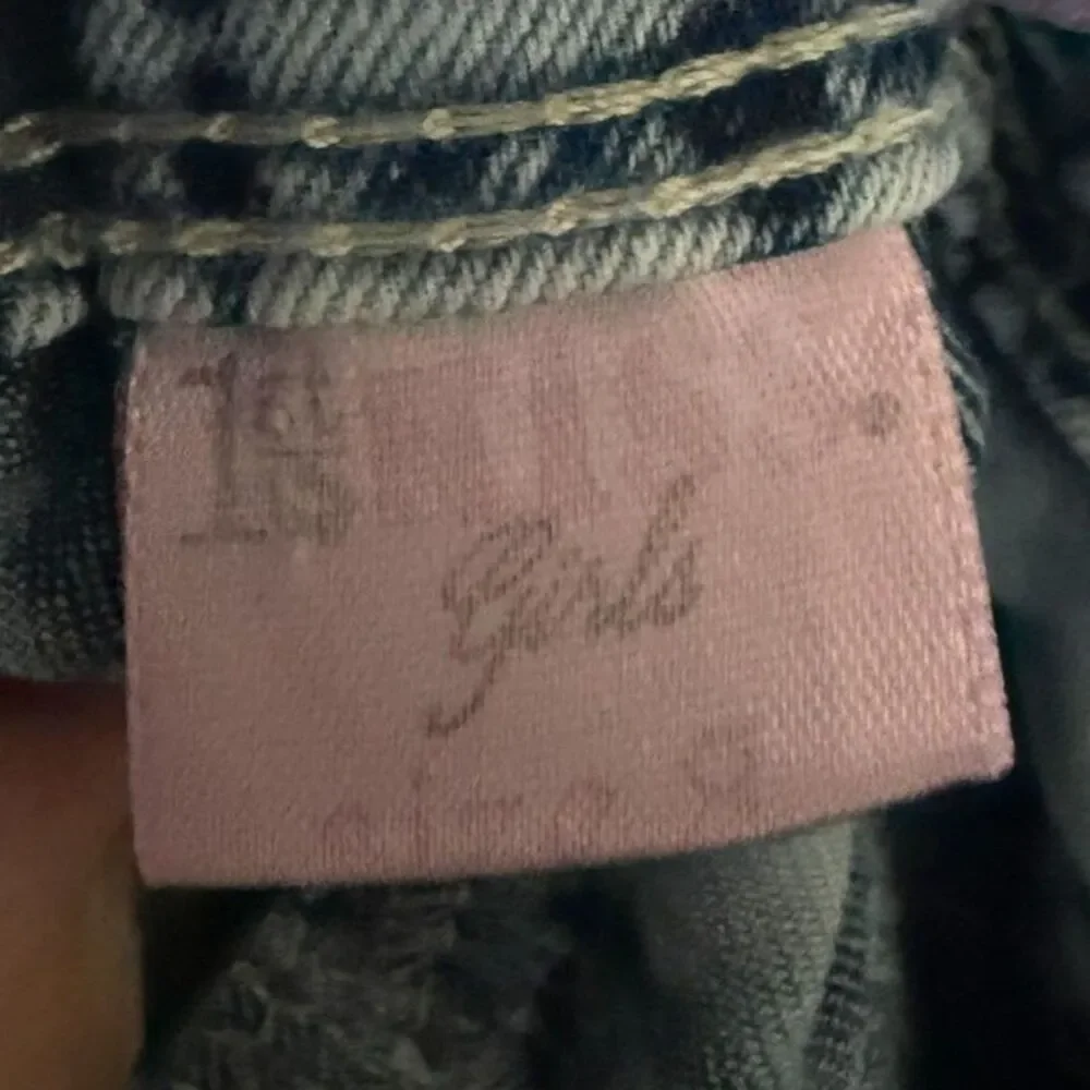 #080 - 1st Kiss Girls Light Wash Skinny Jeans Size 8